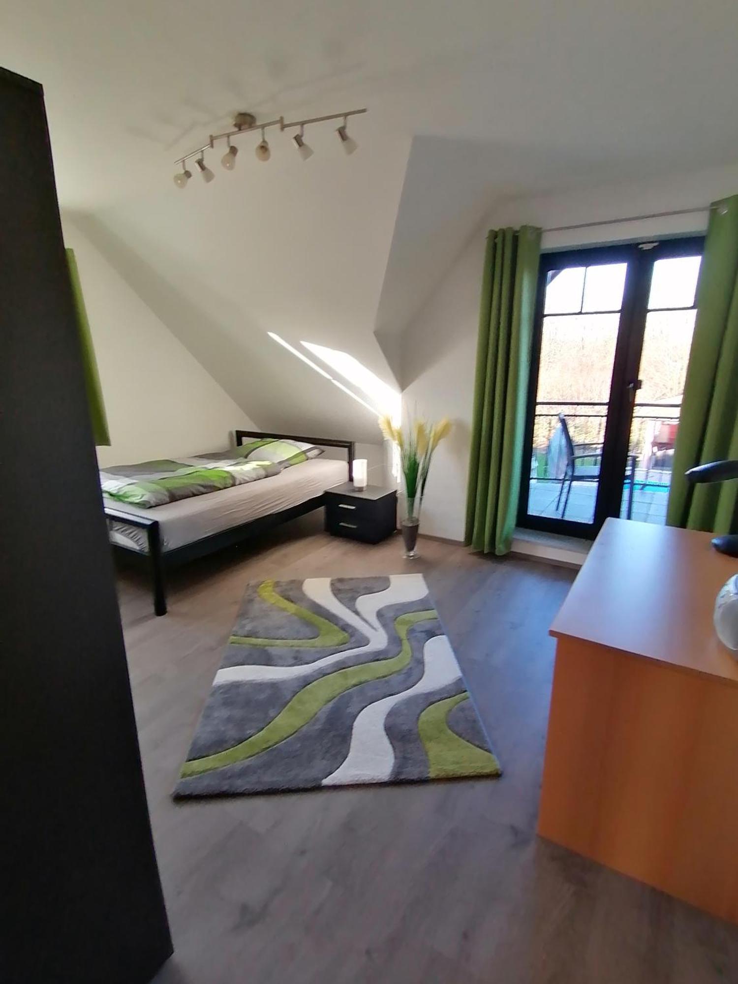 Ferienwohnung "Sanssouci", Muelheim Selbeck Muelheim an der Ruhr Luaran gambar